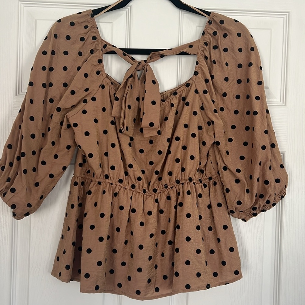 Blu Pepper babydoll top, polka dots, khaki slight gold shimmery, sz Med New